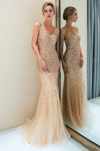 Vestidos de noite compridos com decote em V e sem mangas, cristais e missangas