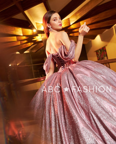 Metallic-Off-Shoulder-Quinceanera-Kleid von Ragazza EV21-621