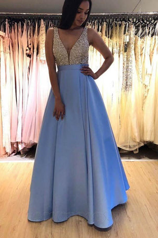 Schlichtes, ärmelloses, bodenlanges, blaues Ballkleid mit V-Ausschnitt und Perlenbesatz PSK081