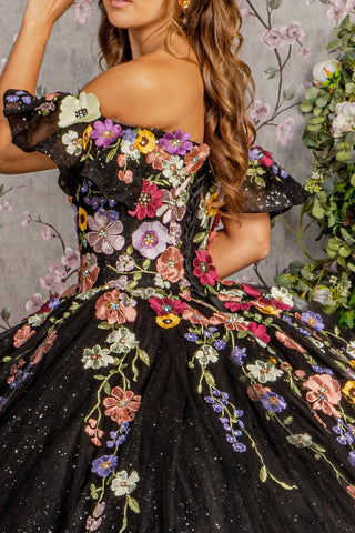 Mehrfarbiges Ballkleid mit Blumenapplikation von Elizabeth K GL3177