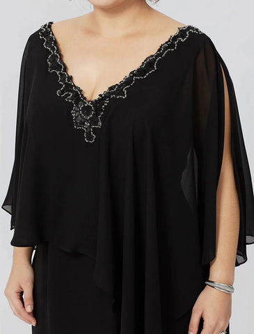 Etuikleid/Säulenkleid für die Mutter der Braut, formell, klassisch und zeitlos, elegant und luxuriös, Übergröße, V-Ausschnitt, knielang, Chiffon, ärmellos, nein, mit Kristallen und Perlen