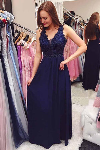 Vestido de festa comprido em chiffon azul-marinho com missangas e costas abertas PG828