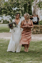 NumberSea Vestidos de noiva compridos com decote em V profundo e manga comprida, sem costas e renda, MW343