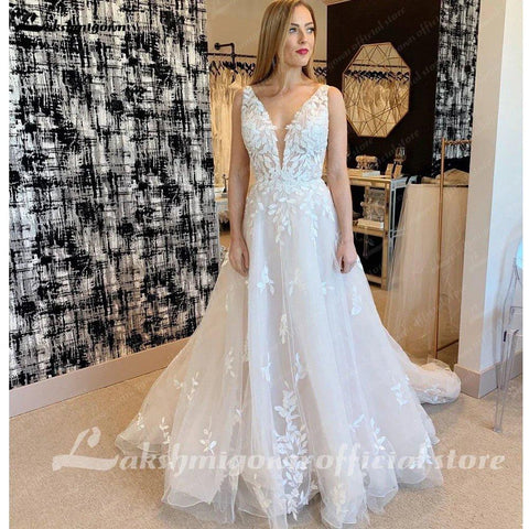 NumberSea A-Linie Brautkleider V-Ausschnitt Maßgeschneiderte Hofschleppe Applikationen Ärmelloses Brautkleid Robe De Mariée 