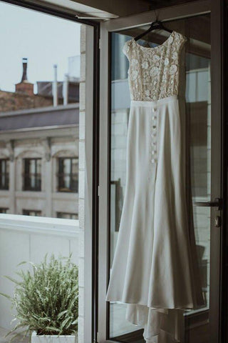 Vestidos de noiva com mangas curtas e decote em V com decote em V e renda Boho NumberSea, MW646