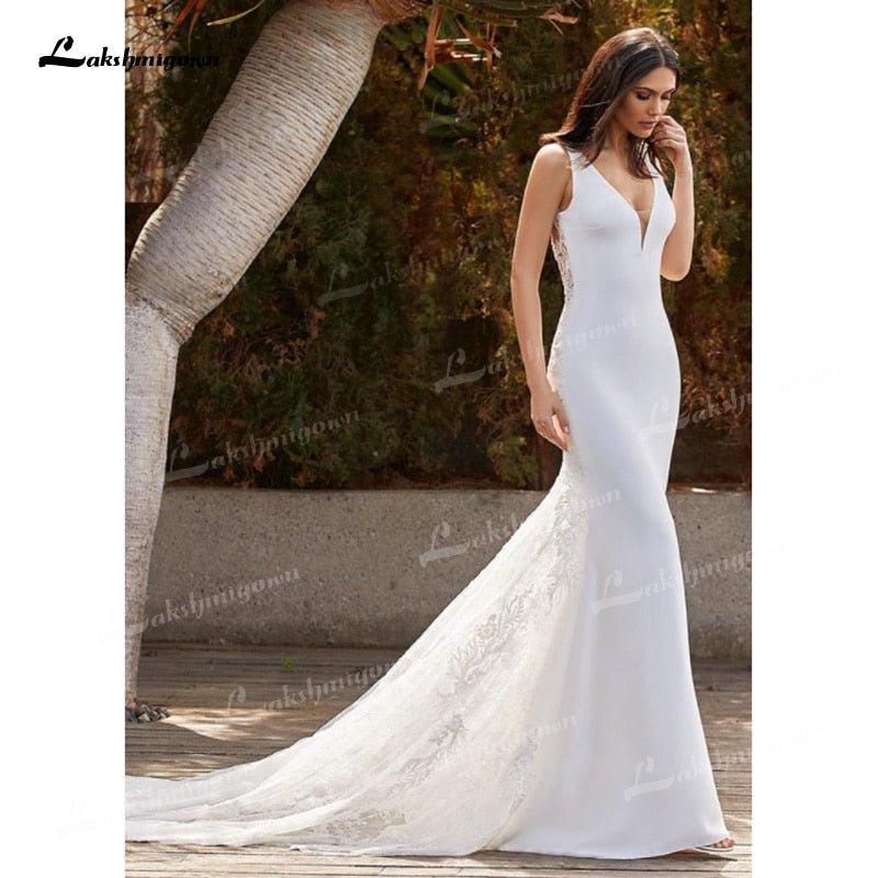 NumberSea Charming Tulle & Soft Satin Mermaid Wedding Dresses V-Neck Sleeveless Illusion Lace Appliques Chapel Train Bride Gowns Trouwjurk
