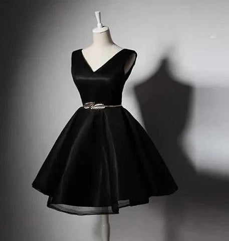 NumberSea Günstige Kurze Strand Brautkleider Rückenfreies Frauen Formale Braut Party Kleider Weißes Kleid Mit Schärpen robe de mariee de luxe 