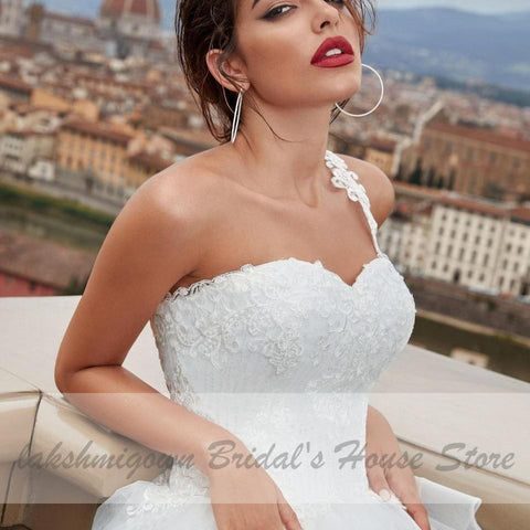 NumberSea Schickes weißes Tüll-Brautkleid, Hochzeitskleid mit Schnürung am Rücken