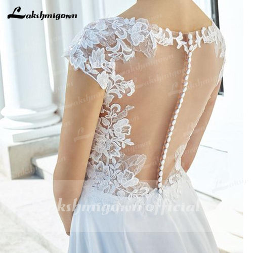 Robe de mariée NumberSea à encolure en V profond, dos nu avec dentelle et manches chauve-souris