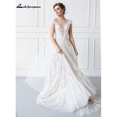 NumberSea Luxuriöses Boho-Brautkleid mit Spitze am Strand