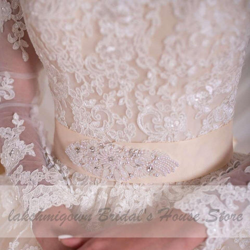 Robe de mariée élégante en dentelle à manches longues NumberSea Luxury Champagne