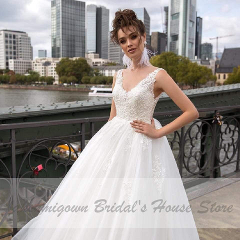 NumberSea Luxus Tüll Mariage Open Back Spitze Perlen Brautkleider