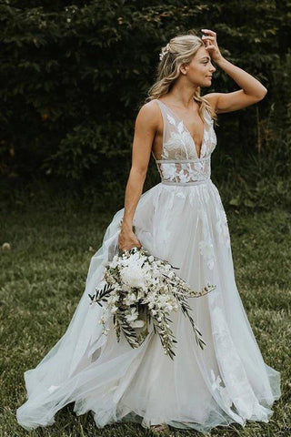 Maravilhosos vestidos de noiva com decote em V e corte A, aplicações em tule, MW468