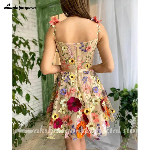 Vestido de festa em renda com saia mini evasé em forma de A, com alças florais 3D, em forma de coração, aplicações coloridas, vestido de noiva 