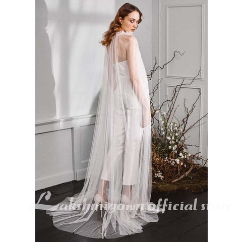 NumberSea Bescheidene Jumpsuit-Brautkleider mit Umhang