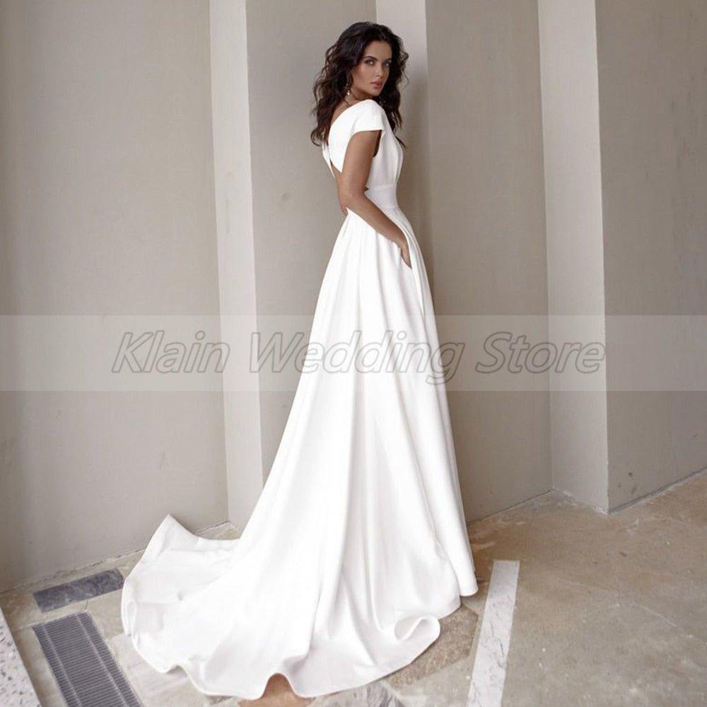 NumberSea Modest Side Slit V-Neck Wedding Dresses Fashion Short Sleeve Sweep Train A Line Bridal Gowns with Pockets Robe De Mariée