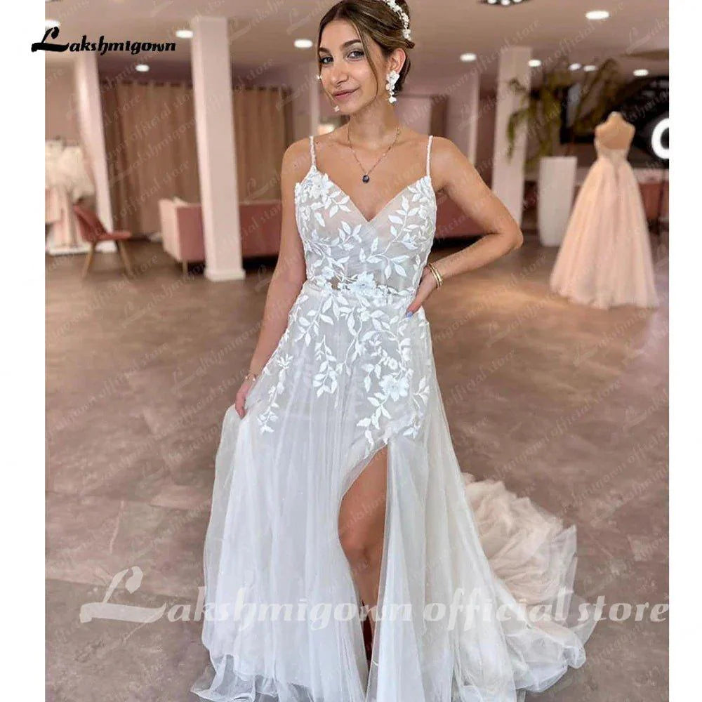 NumberSea Plunging Lace Appliques Open Back Wedding Dress V Neck Spaghetti Straps 2025 Bride Wedding Dress robe de soirée