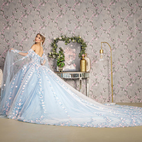 Schulterfreies Ballkleid mit Cape-Ärmeln von GLS Gloria GL3468