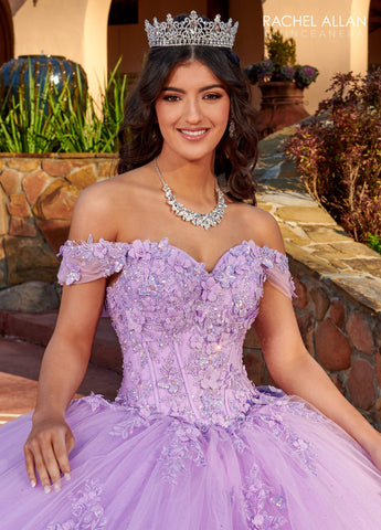 Vestido de quinceanera com corpete espartilho ombro a ombro de Rachel Allan RQ2179