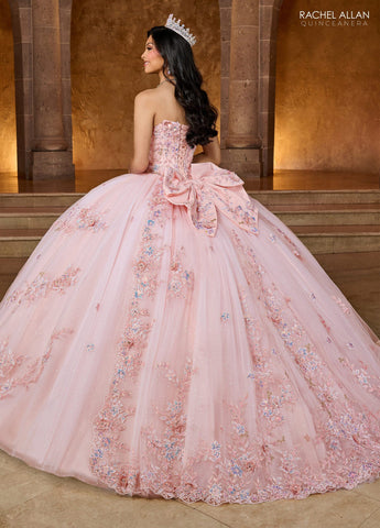 Schulterfreies Quinceanera-Kleid mit Federn von Rachel Allan RQ2186