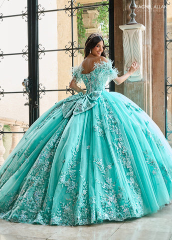 Schulterfreies Quinceanera-Kleid mit Federn von Rachel Allan RQ2186