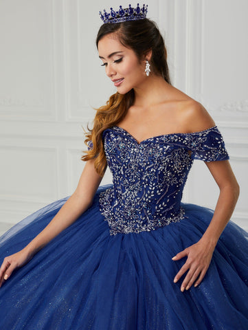 Vestido de quinceanera com decote ombro a ombro da Fiesta Gowns 56421