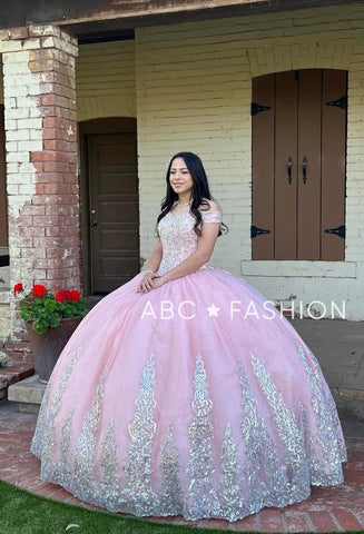 Schulterfreies Quinceanera-Kleid von Fiesta Gowns 56423