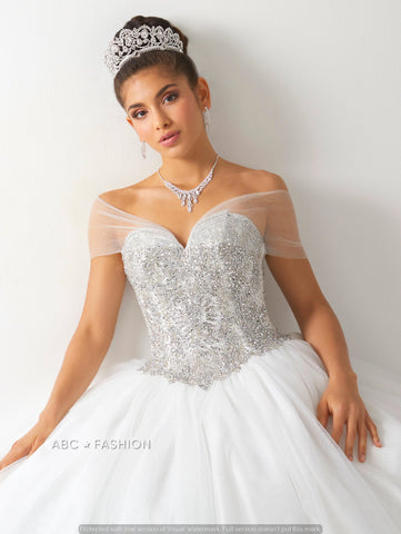Vestido de quinceanera com decote ombro a ombro da Fiesta Gowns 56431