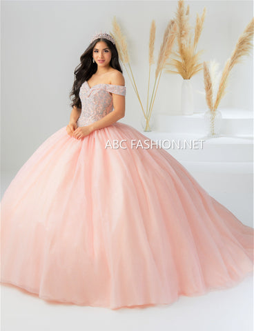 Schulterfreies Quinceanera-Kleid von Fiesta Gowns 56446