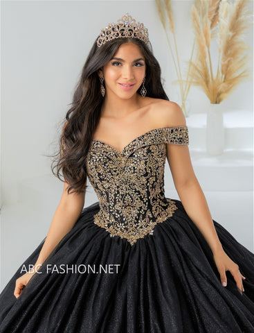 Schulterfreies Quinceanera-Kleid von Fiesta Gowns 56446