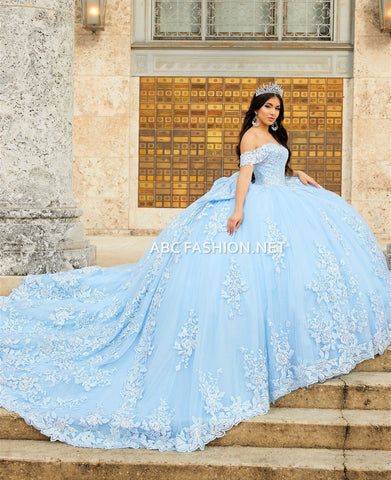 Schulterfreies Quinceanera-Kleid mit Schleppe von House of Wu 26022T