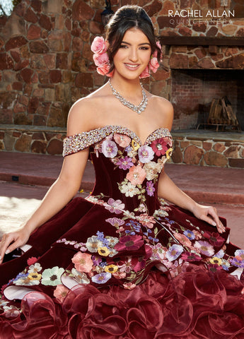 Vestido de quinceanera com folhos e ombros à mostra de Rachel Allan RQ3111