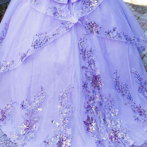 Schulterfreies, transparentes Korsett-Ballkleid von Cinderella Couture 8125J
