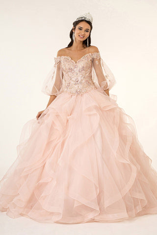 Schulterfreies Ballkleid mit transparenten Ärmeln von Elizabeth K GL2601