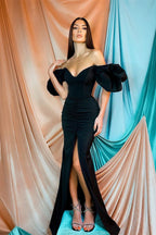 Off the Shoulder Black Mermaid Long Velvet Evening Dress with Split