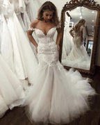 Abito da sposa sirena con spalle scoperte