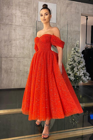 Schulterfreies, rotes, kurzes A-Linien-Abendkleid mit Pailletten