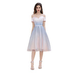 Vestido de Fiesta Mini Alineado con Escote Corazón y Degradado de Hombros Descubiertos