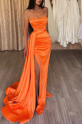 Vestido de Baile Largo Naranja de Sirena de Satén Strapless con Volantes y Abertura