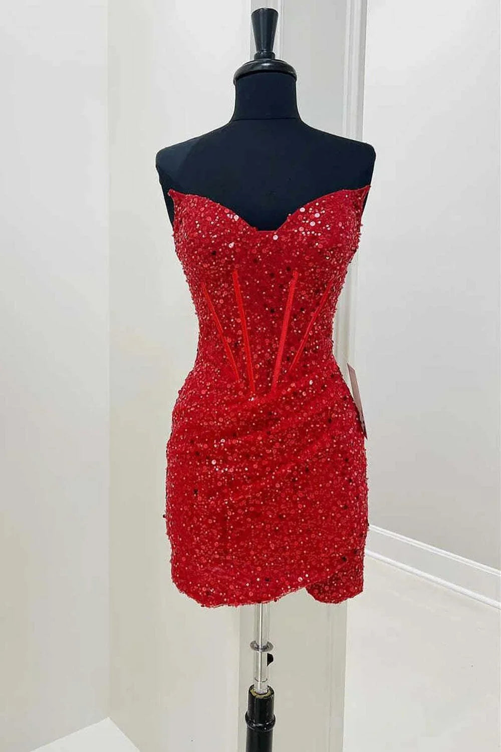 Figurbetontes Herzausschnitt-Rot-Pailletten-Korsett-Abschlussballkleid