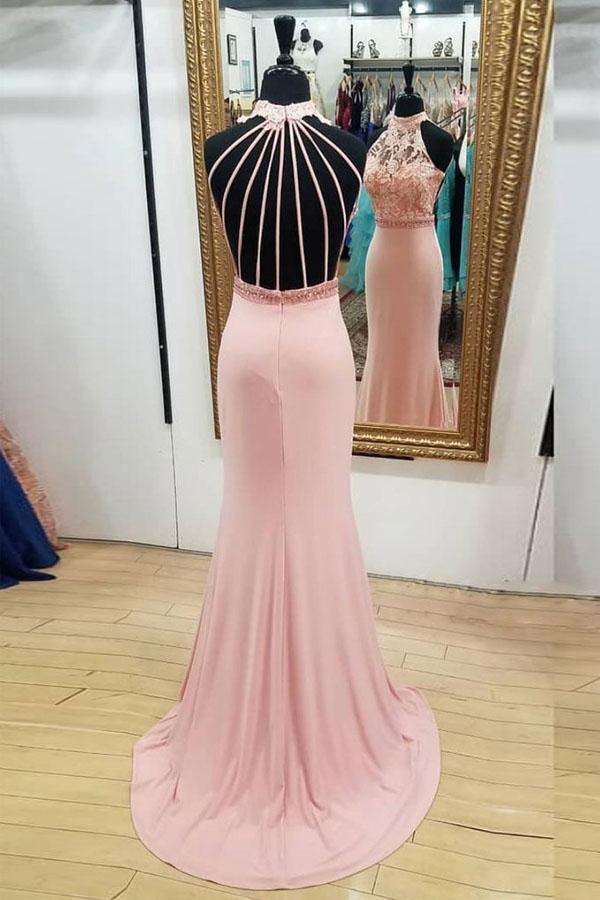 Vestido de festa comprido sereia, decote alto e costas abertas, em renda rosa PSK018
