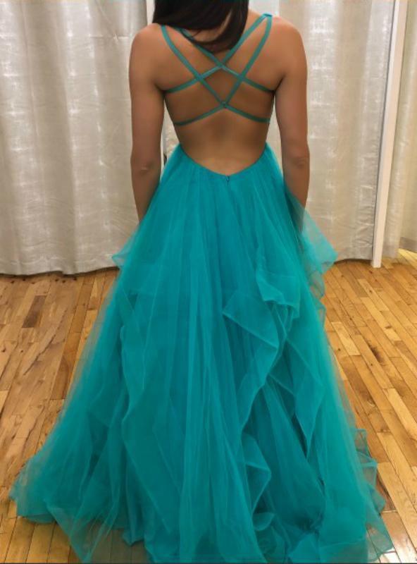 Vestido de festa/noite comprido em tule rosa com folhos e costas cruzadas PG823