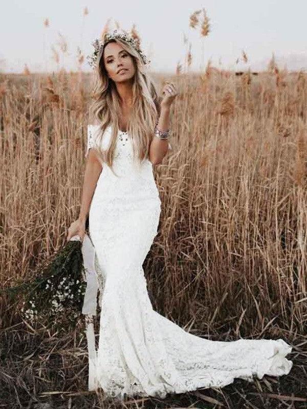 Robe de mariée trompette/sirène avec appliques de dentelle, manches courtes tombantes et traîne de cour