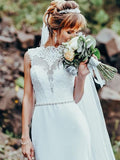 Abito da Sposa con Scollo a V Senza Maniche, Pizzo Appliqué e Strascico a Pennello