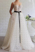 Abito da Ballo Principessa in Tulle Bianco a Linea A con Scollo a Cuore e Fascia PSK086