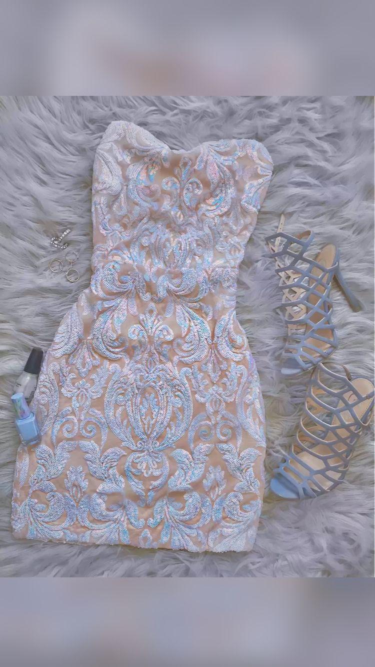Vestido Ajustado Iridiscente Corazón Dulce Vestido Corto para el Baile de Bienvenida Y531