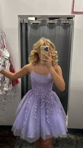 Prinzessin Kurzes Lavendel A-Linie Spitze Applikation Homecoming Kleid Partykleid Y1227