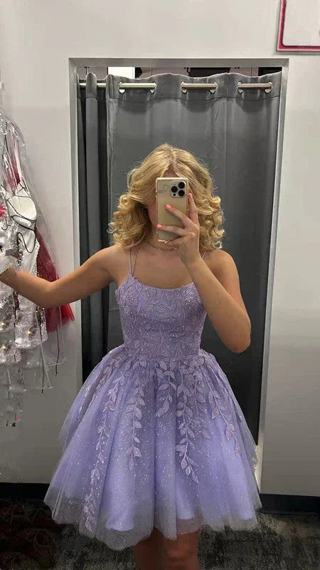 vestido corto princesa lavanda línea A con aplicaciones de encaje para fiesta de regreso a casa Y1227