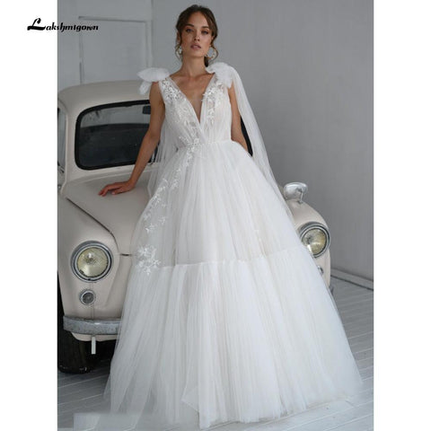 NumberSea 2021 Brautkleider mit Spitze, Tüll, rückenfrei, V-Ausschnitt, Schleife, elegant, V-förmiger Rücken, Hochzeitskleid von Lakshmigown