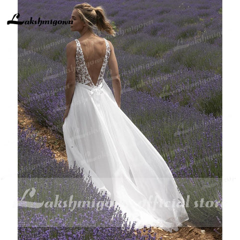 NumberSea V-Ausschnitt Spitze Ärmellos Offener Rücken Elegante Brautkleider für Frauen 2021 Strand Sweep Zug Vestido de Fiesta de Boda Lakshmigown